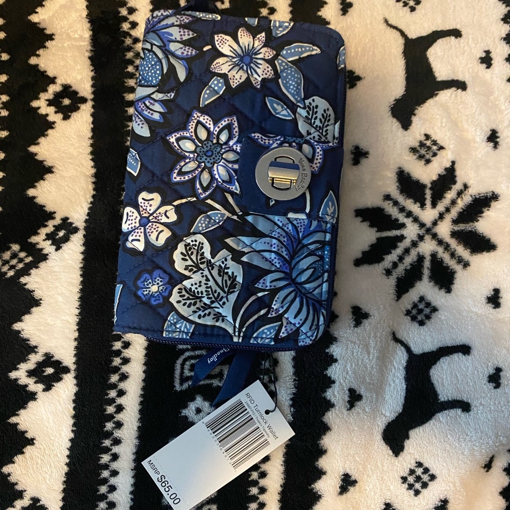 Vera Bradley wallet